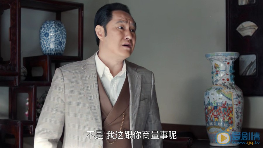 老酒馆贺义堂会叛变吗？他是好人还是坏人？