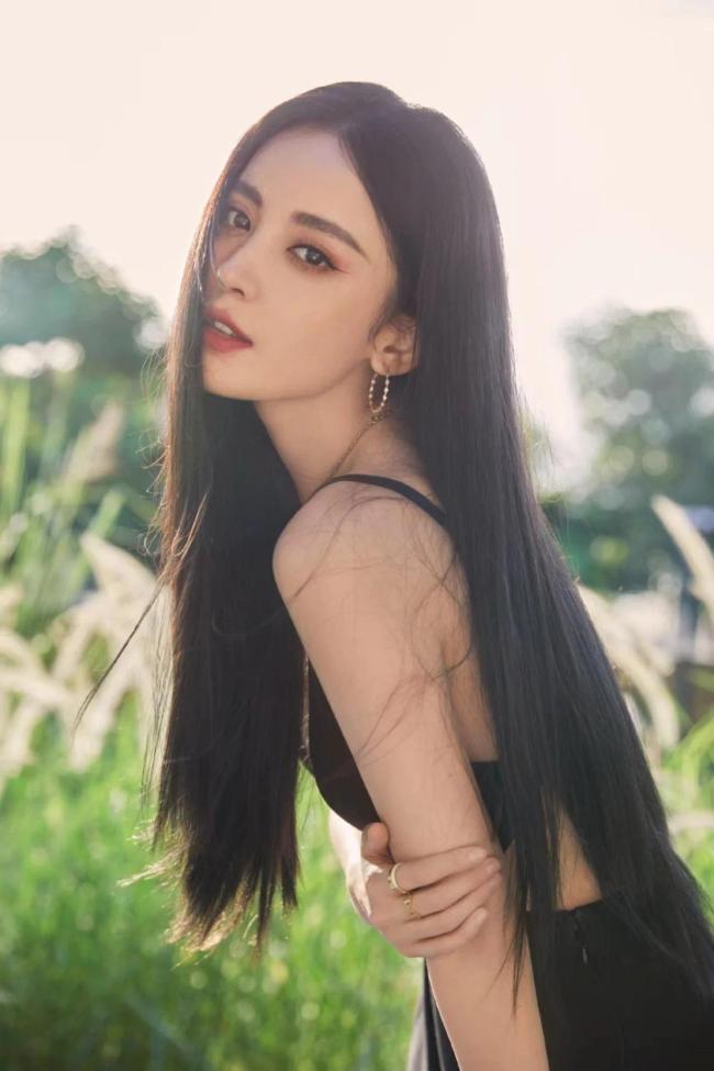 后援会发文否认娜扎将出演剧集《孤舟》