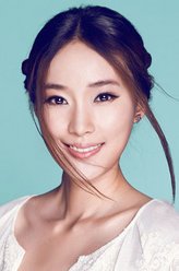 屈玥剧照