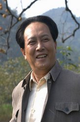唐国强剧照