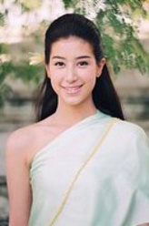 敏·查莉达剧照