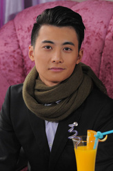 周延彬