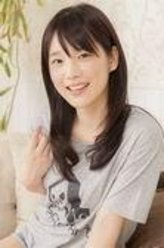 内田真礼