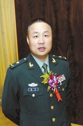 吴军剧照