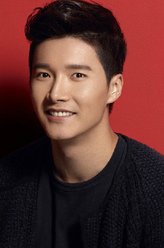 李泰剧照