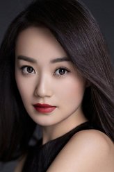 战菁一剧照