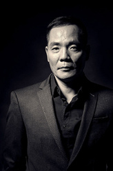 牛必