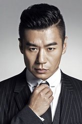 赵龙豪剧照