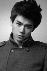 杨华华