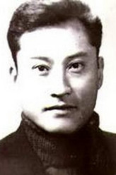 杨威