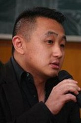 战士强剧照