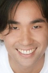 詹姆斯·池内·里奥剧照