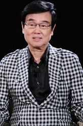 吃香蕉的男人