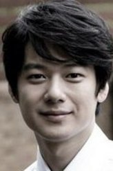 姜成民剧照