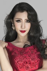 肖婷