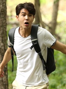 荒山野人剧情介绍