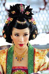 杨怡剧照