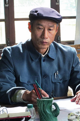 刘佩琦剧照
